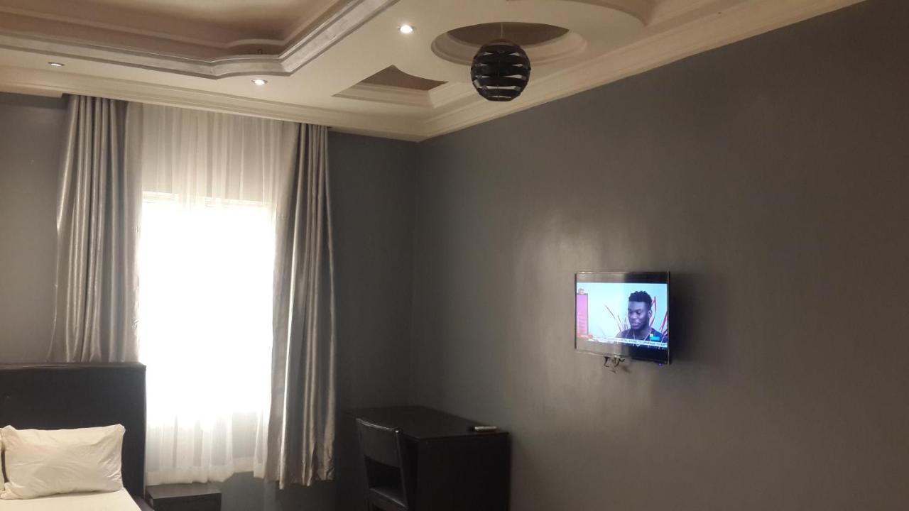 House X Hotel Abuja Exterior photo